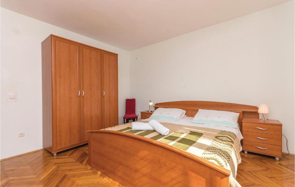Postel nebo postele na pokoji v ubytování Holiday Home Privlaka 03