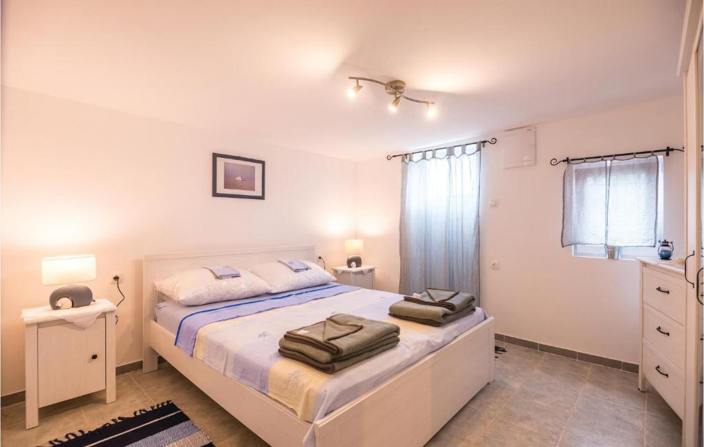 Gorgeous Home In Krasica - Vakantiehuis Met 1 Slaapkamer