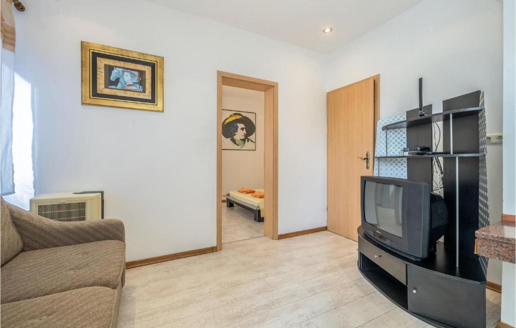 Kuchyňa alebo kuchynka v ubytovaní Holiday Home Gaj I