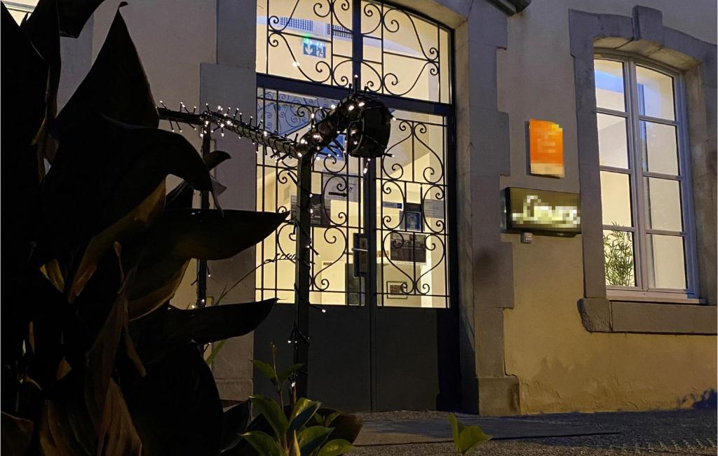 Budova, v ktorej sa apartmán nachádza