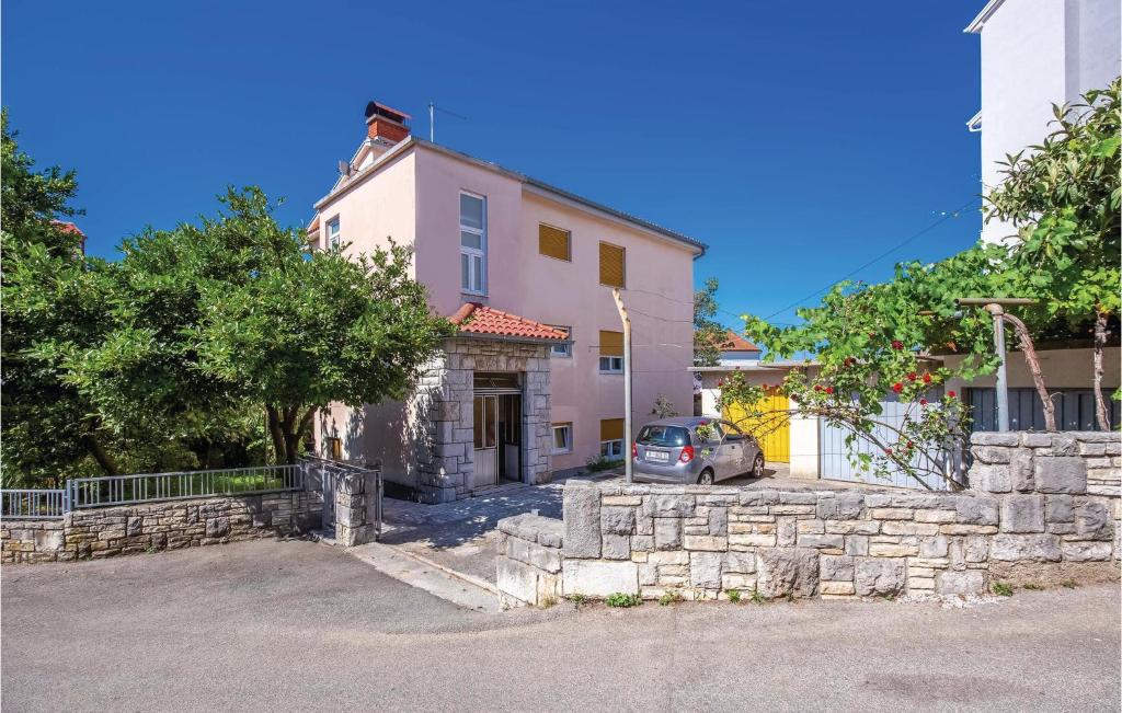 2 Bedroom Awesome Apartment In Crikvenica