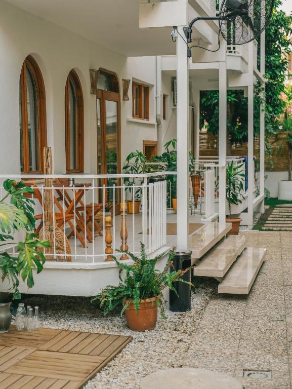 Zahrada ubytování Nephos Beach Hotel