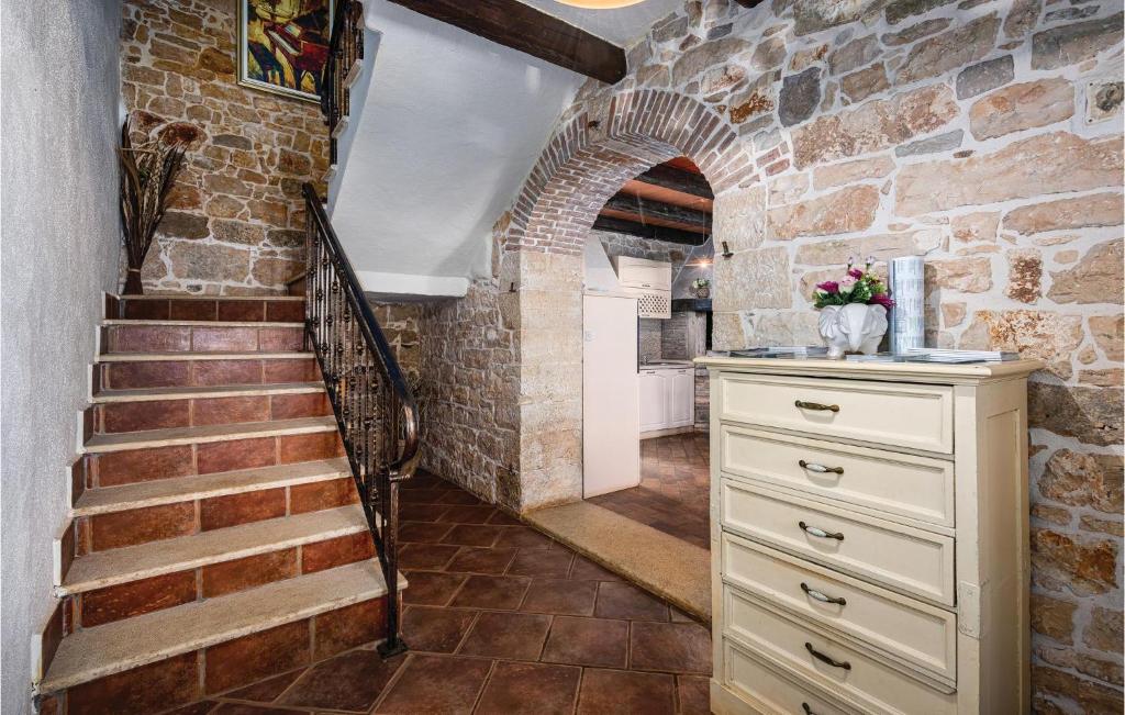 Kuchyň nebo kuchyňský kout v ubytování Holiday Home Gedici Iii