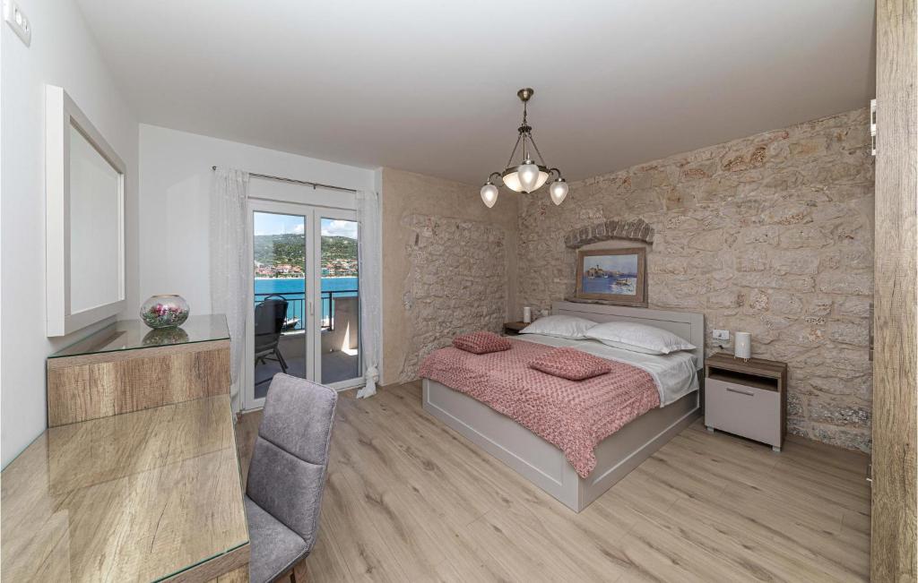 Posteľ alebo postele v izbe v ubytovaní Lovely Home In Vinisce