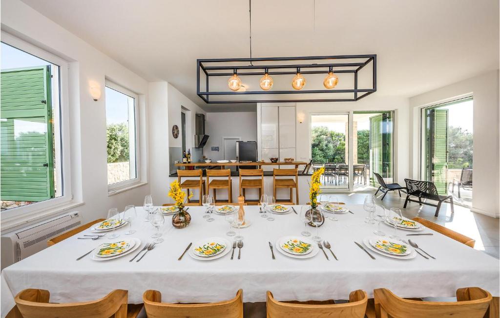 Posedenie v ubytovaní Pet Friendly Home In Lun
