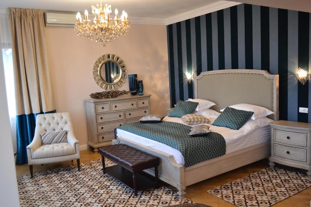 Un pat sau paturi într-o cameră la Casa Cranta
