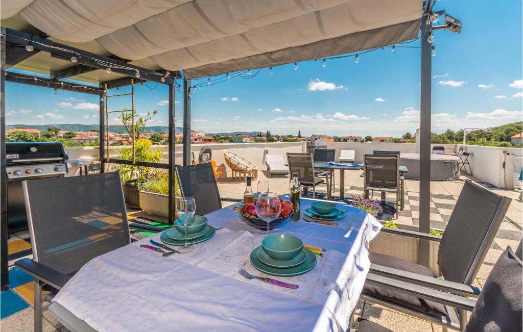 Balkón alebo terasa v ubytovaní Pet Friendly Home In Drage With Wifi