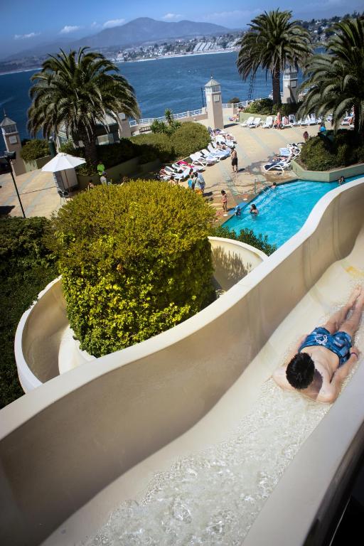 Bazén v ubytování Hippocampus Resort & Spa nebo v jeho okolí
