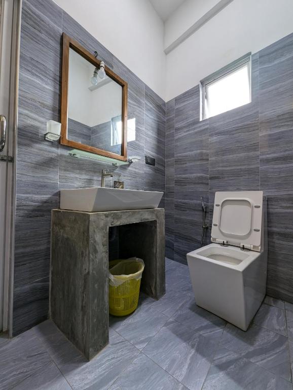 Costels Mirissa - 16