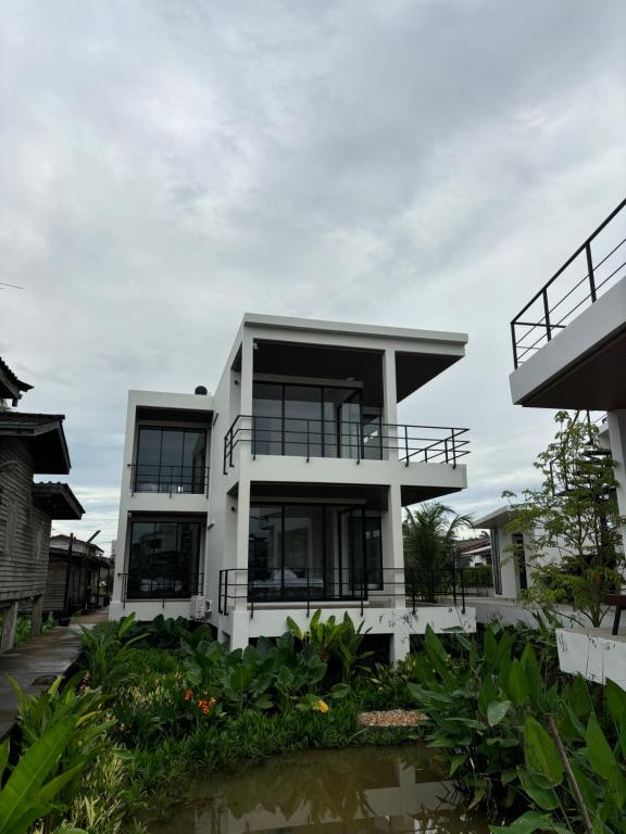 The Episode Boutique Hotel - 19