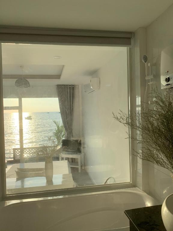 TS Beach House - Casa De Una Habitación