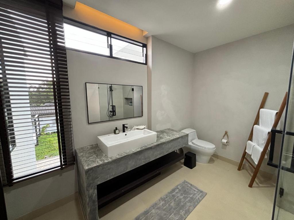 The Episode Boutique Hotel - 12