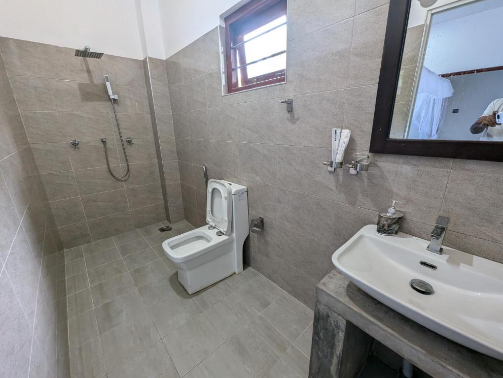 Costels Mirissa - 14