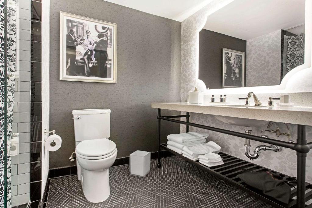 Cambria Hotel New Orleans Downtown Warehouse District - Queen Room Met Twee Queensize Bedden - Niet -roken