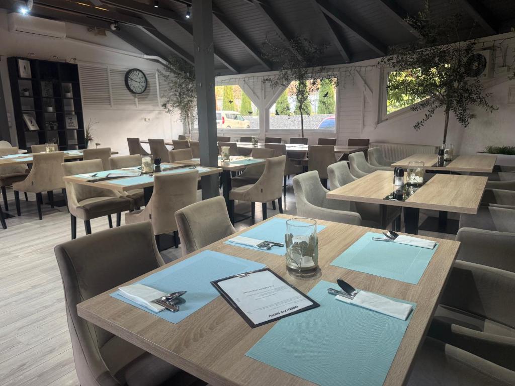 Restaurace v ubytování Penzion Set