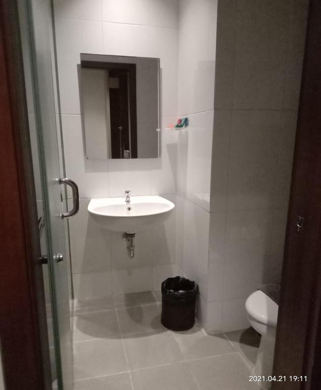 Hotel 88 ITC Fatmawati Jakarta By WH - Habitación Gemela De Lujo