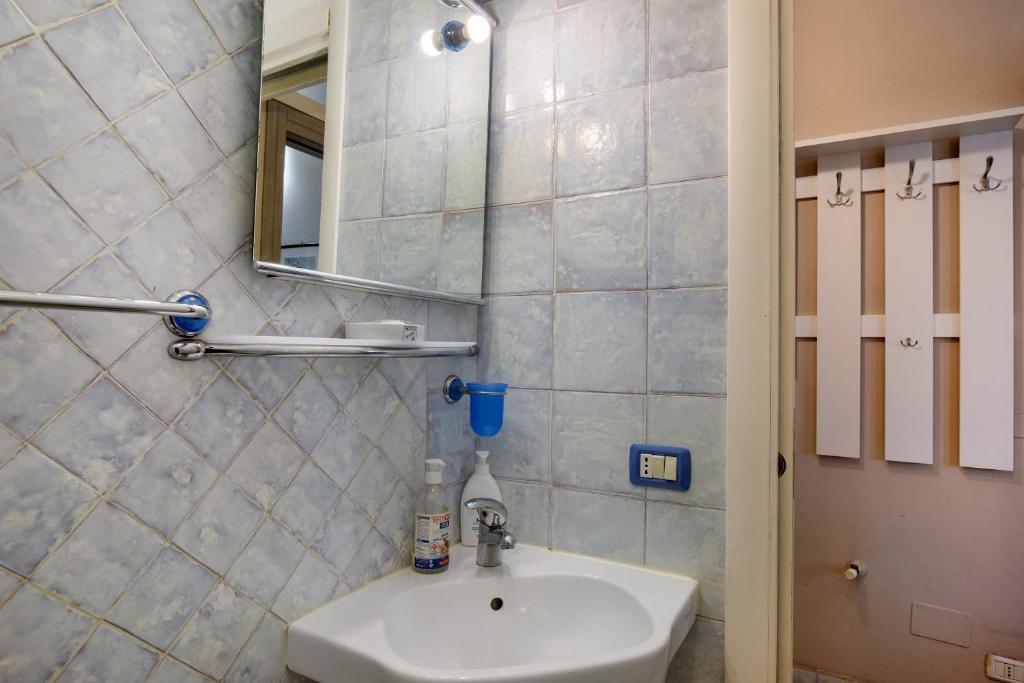 Kúpeľňa v ubytovaní Best Relax Home Marina Di Carrara