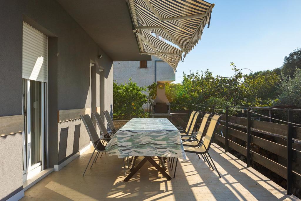Balkon lub taras w obiekcie Apartments Erla