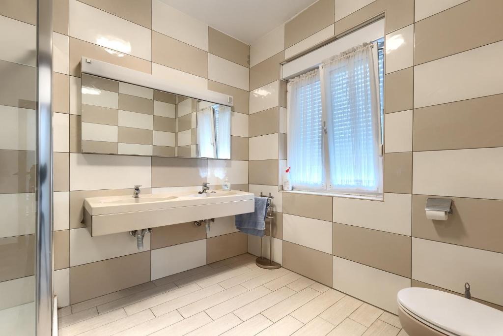 Łazienka w obiekcie Apartments Erla