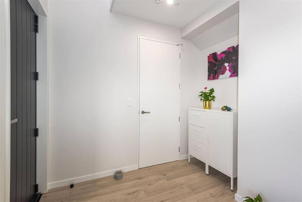 Family House Airport Heaven - Resim 15