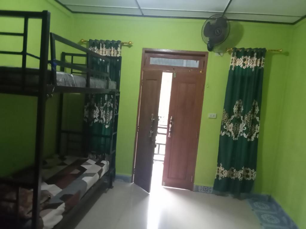 Letto o letti in una camera di Jungle treking & Jungle Tour if you want to stay here,you must book treking only with us
