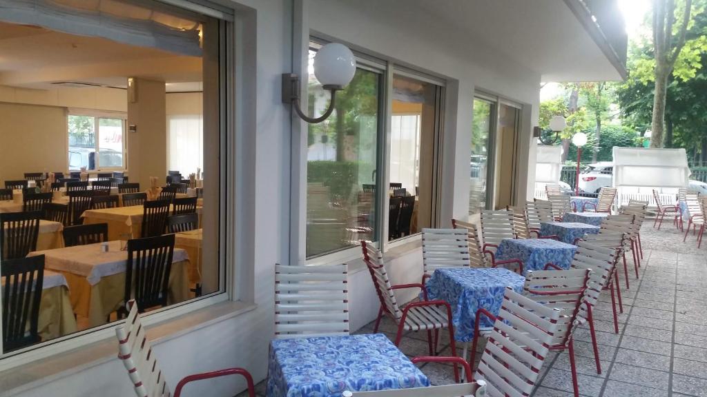 A restaurant or other place to eat at Hotel Irene