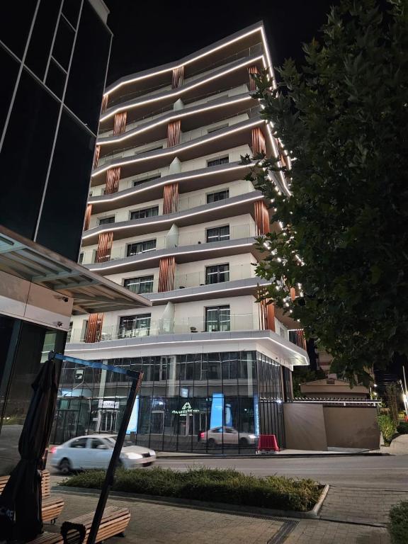 Clădirea în care este situat/ăhotelul