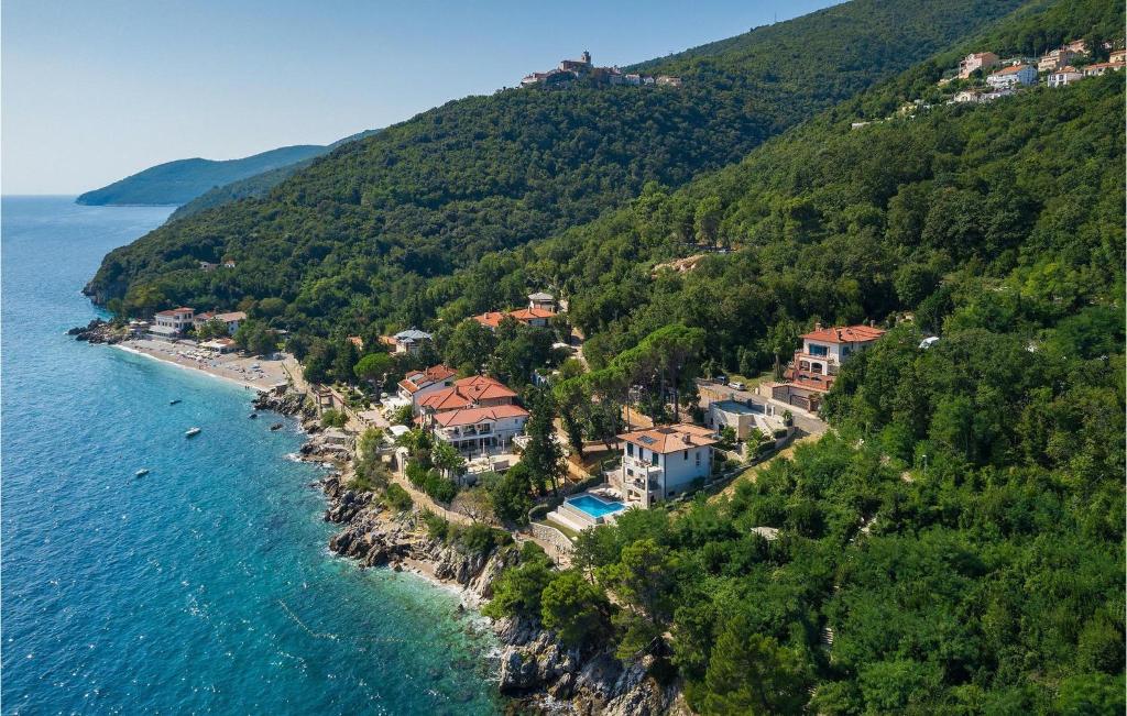 Φυσικό τοπίο κοντά σε αυτή η παραθεριστική κατοικία