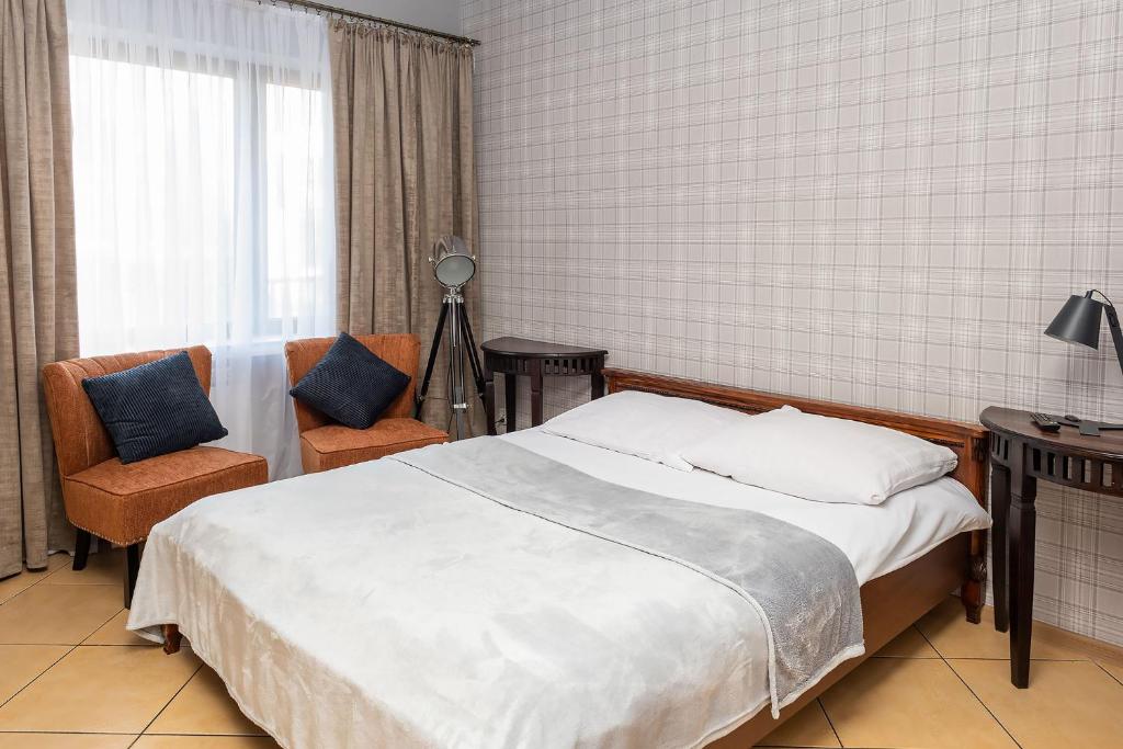 Apartamenty Komfort - Large Double Room