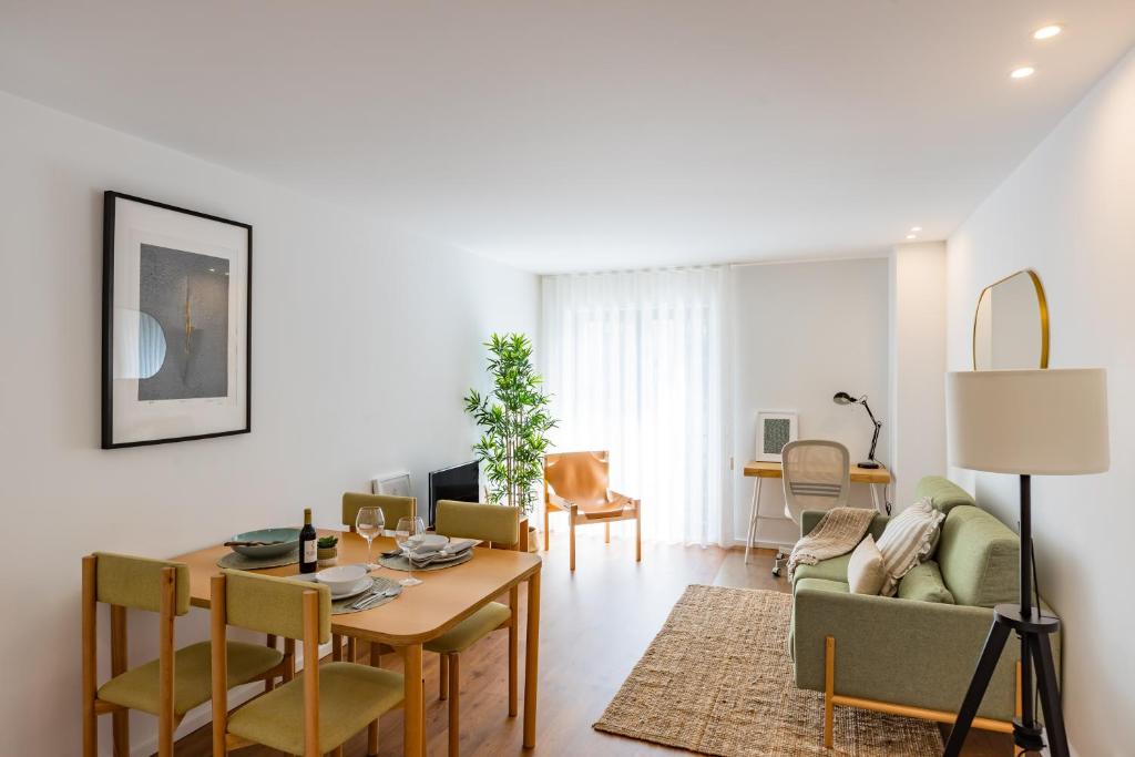 Design Apartment in Bonfim with AC & Free Parking