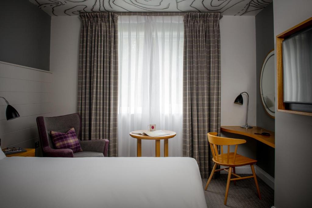 North Lakes Hotel and Spa - 