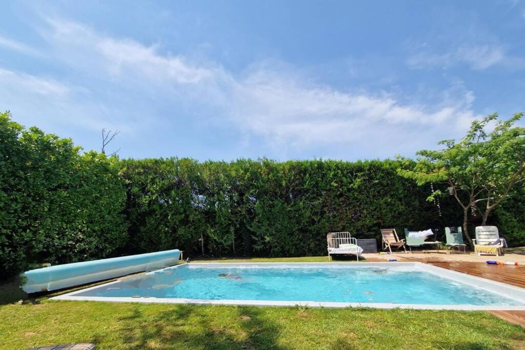 Photo de la galerie de l'établissement Maison familiale de 3 chambres en campagne, à Sérignan-du-Comtat