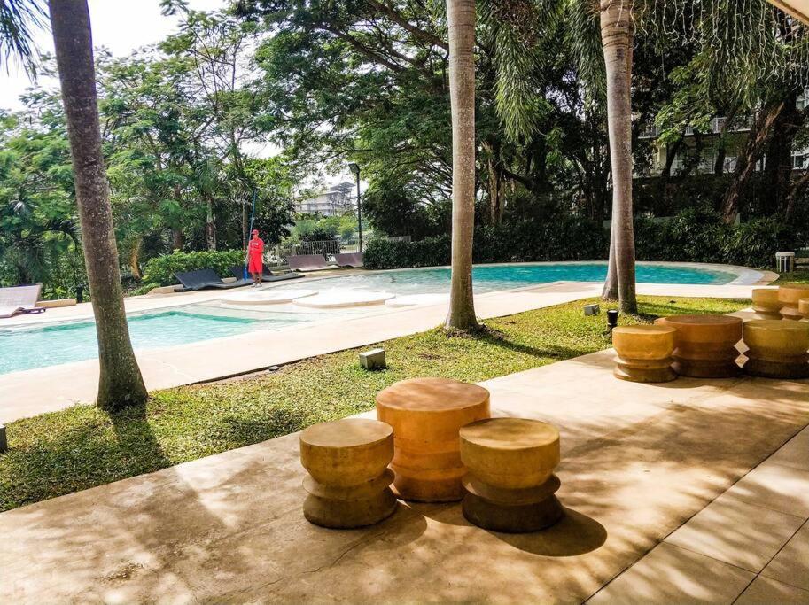 Bassein majutusasutuses Seas the Day Pico De Loro Hamilo Coast Batangas või selle lähedal
