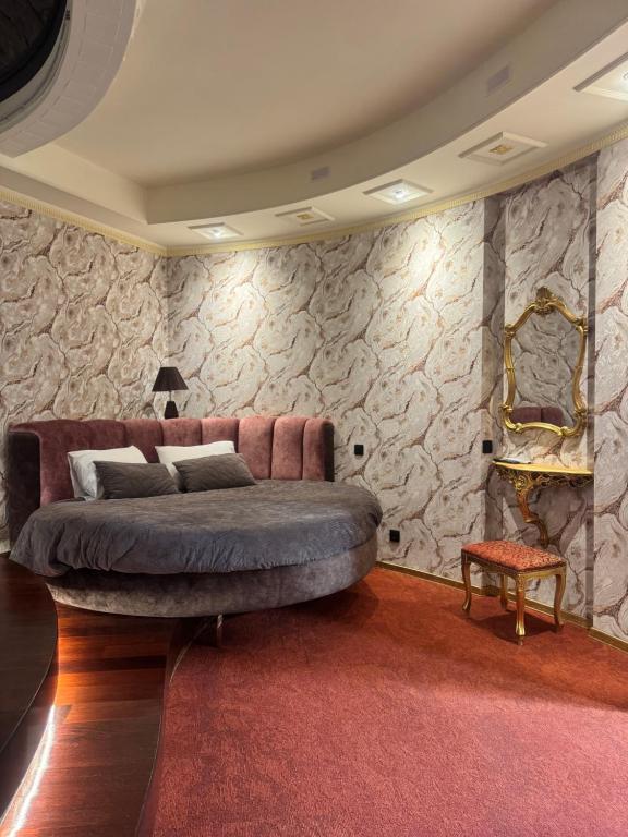 Hotel Veles - Deluxe Queen Room With Two Queen Beds