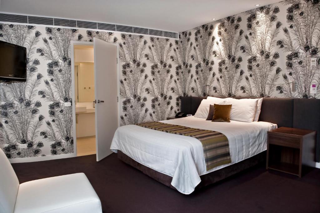 
Deluxe King Room - Disability Access
