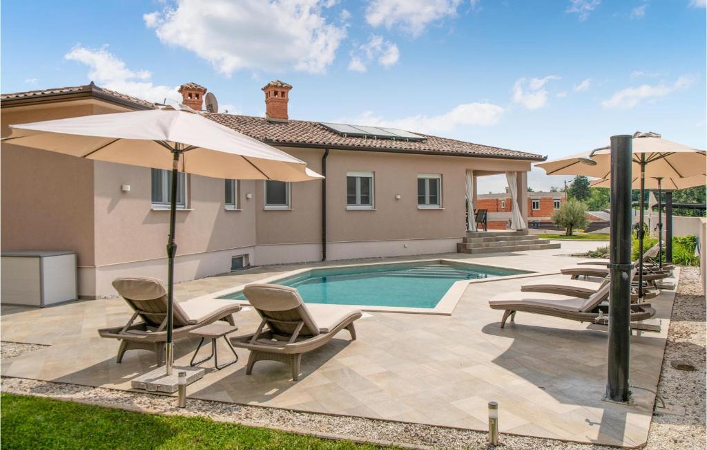Awesome Home In Labin