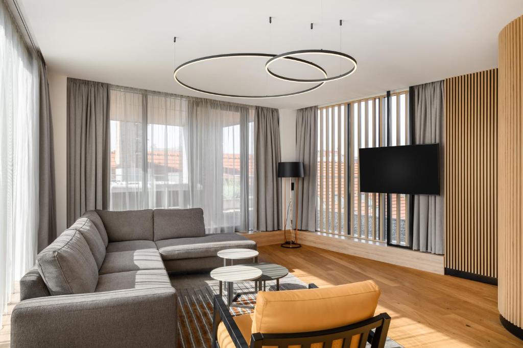 Art Hotel Szeged - Resim 11