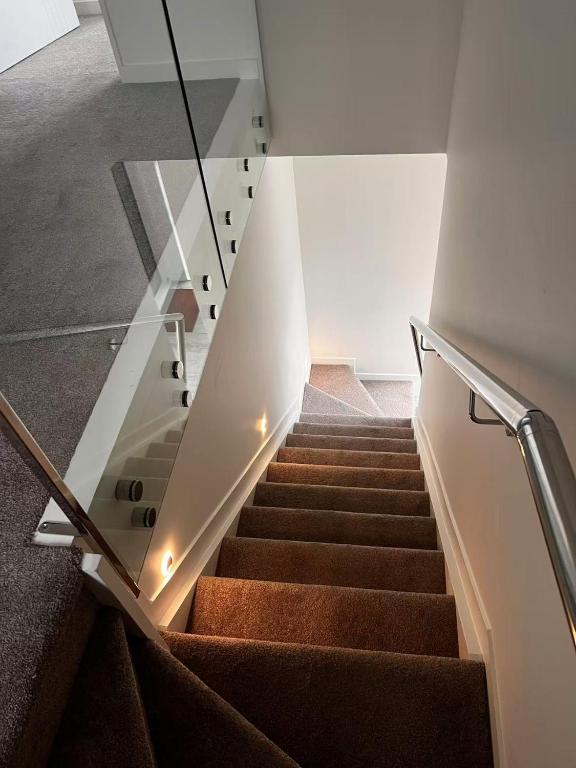 New town house room in Green lane - Resim 21