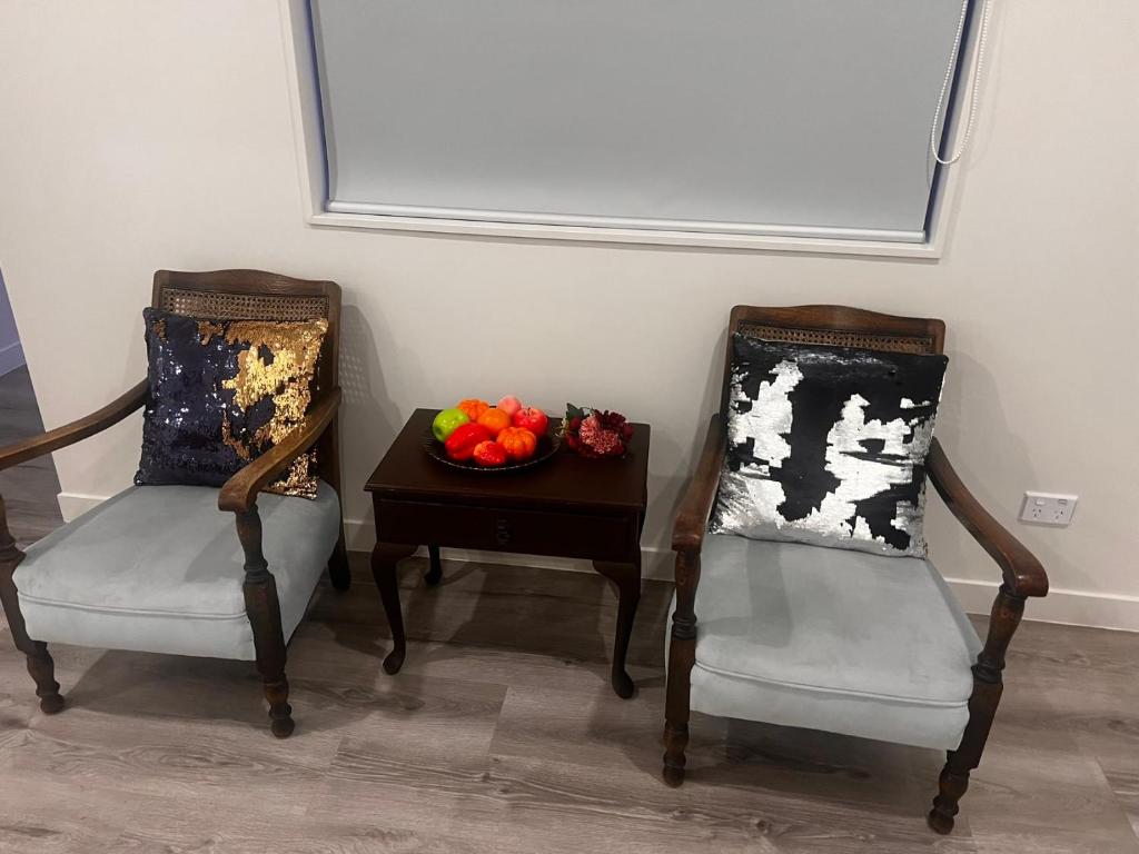 New town house room in Green lane - Resim 23