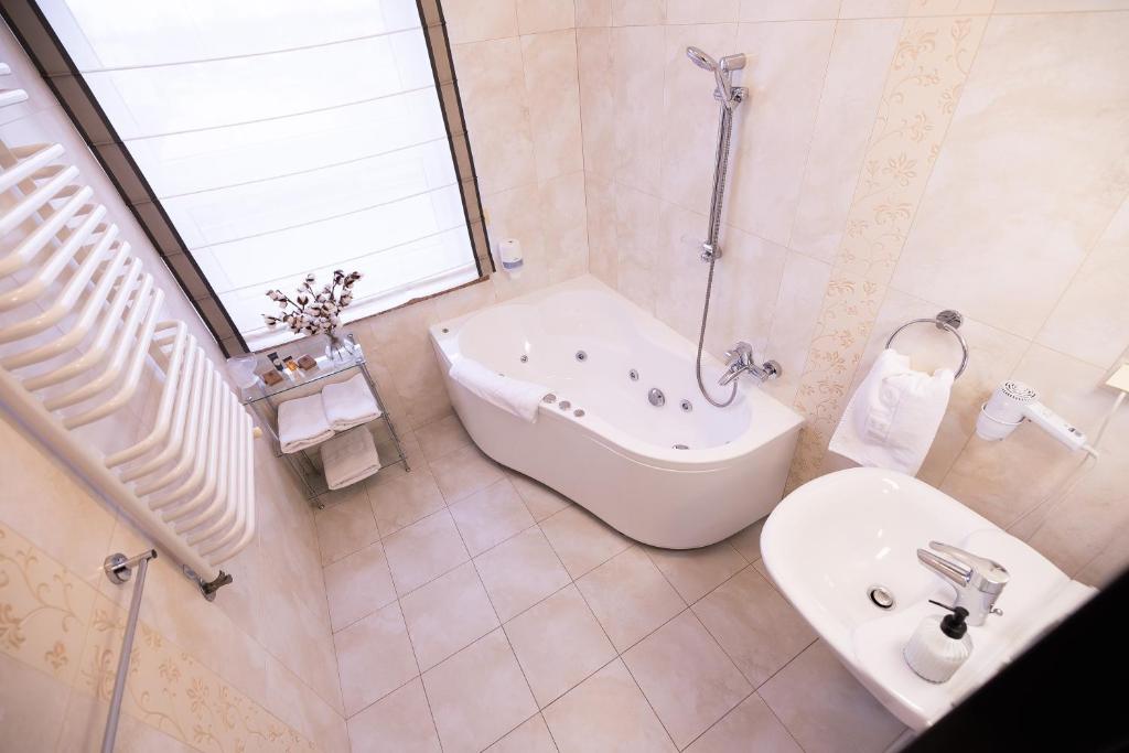 Hotel Borowiecki - Resim 10