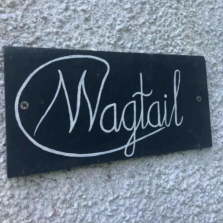 Certifikát, hodnocení, plakát nebo jiný dokument vystavený v ubytování Wagtail Cottage
