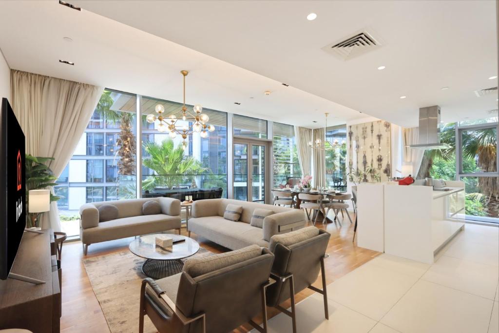 Livbnb - Luxury 3B with Maid's Room, Partial Sea View