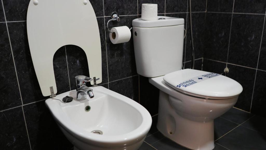 Koupelna v ubytování Hôtel Prestige