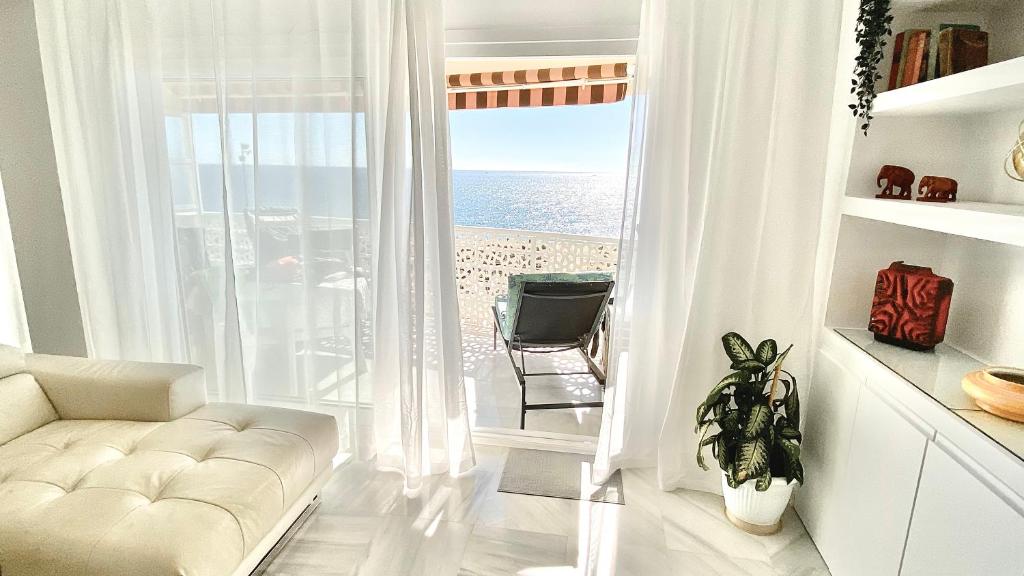 Posedenie v ubytovaní Beach Apartment 3D - Fuengirola