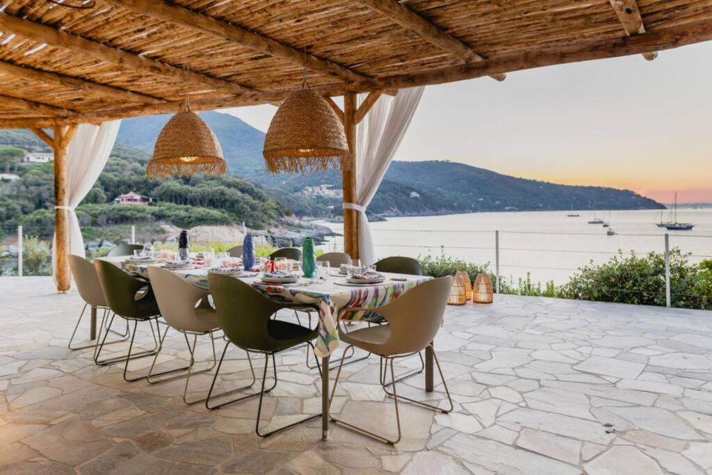 Gallery image of Villa Mare di Spartaia in Procchio