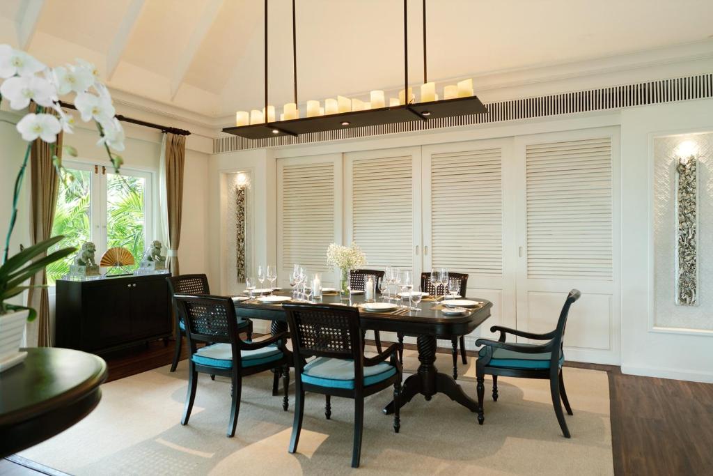 فيلا رئاسية THREE-BEDROOM CLUB WITH POOL
