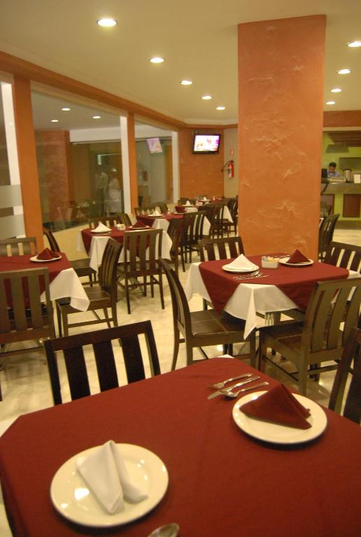 Restaurace v ubytování Hotel Gran Via - Centro