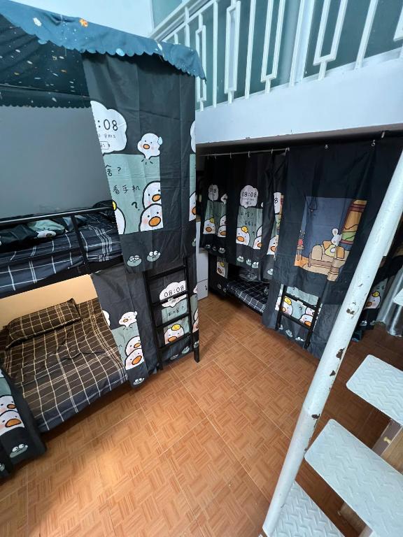 Postel nebo postele na pokoji v ubytování Hanoifriends