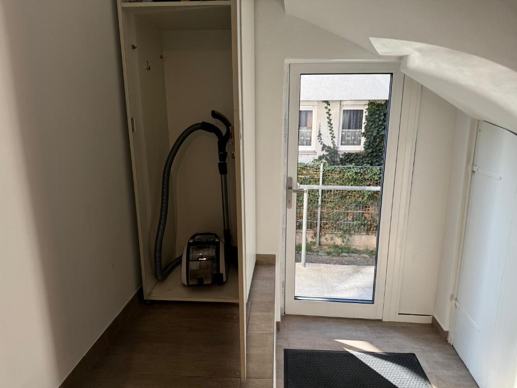 Fotografie z fotogalerie ubytování 2 Zimmer Apartment mit kostenlosem Parkplatz v Stuttgartu