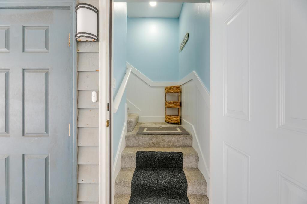Fotografie z fotogalerie ubytování Steps to Ocean Colorful Abode in Fenwick Island v destinaci Fenwick Island